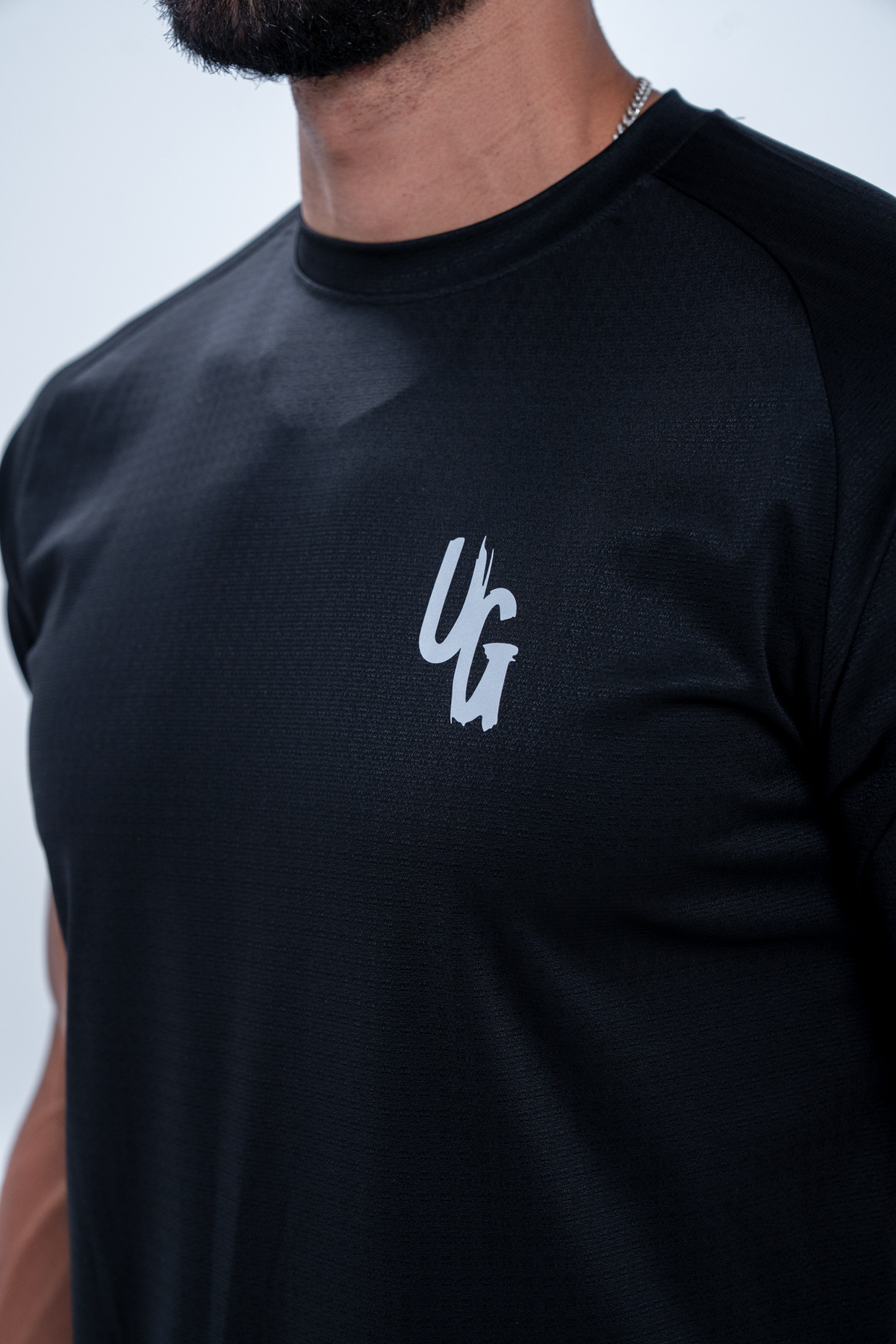 ULTRALIGHT PERFORMANCE SHIRT x BLACK