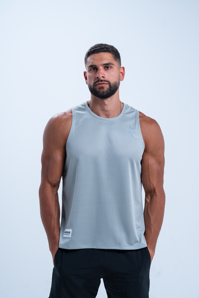ULTRALIGHT PERFORMANCE SINGLET x GREY