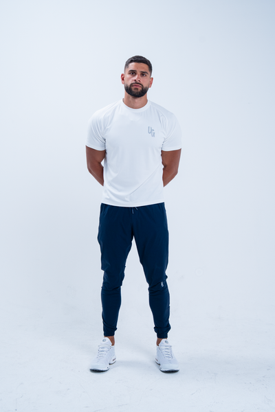 ULTRALIGHT PERFORMANCE SHIRT x WHITE