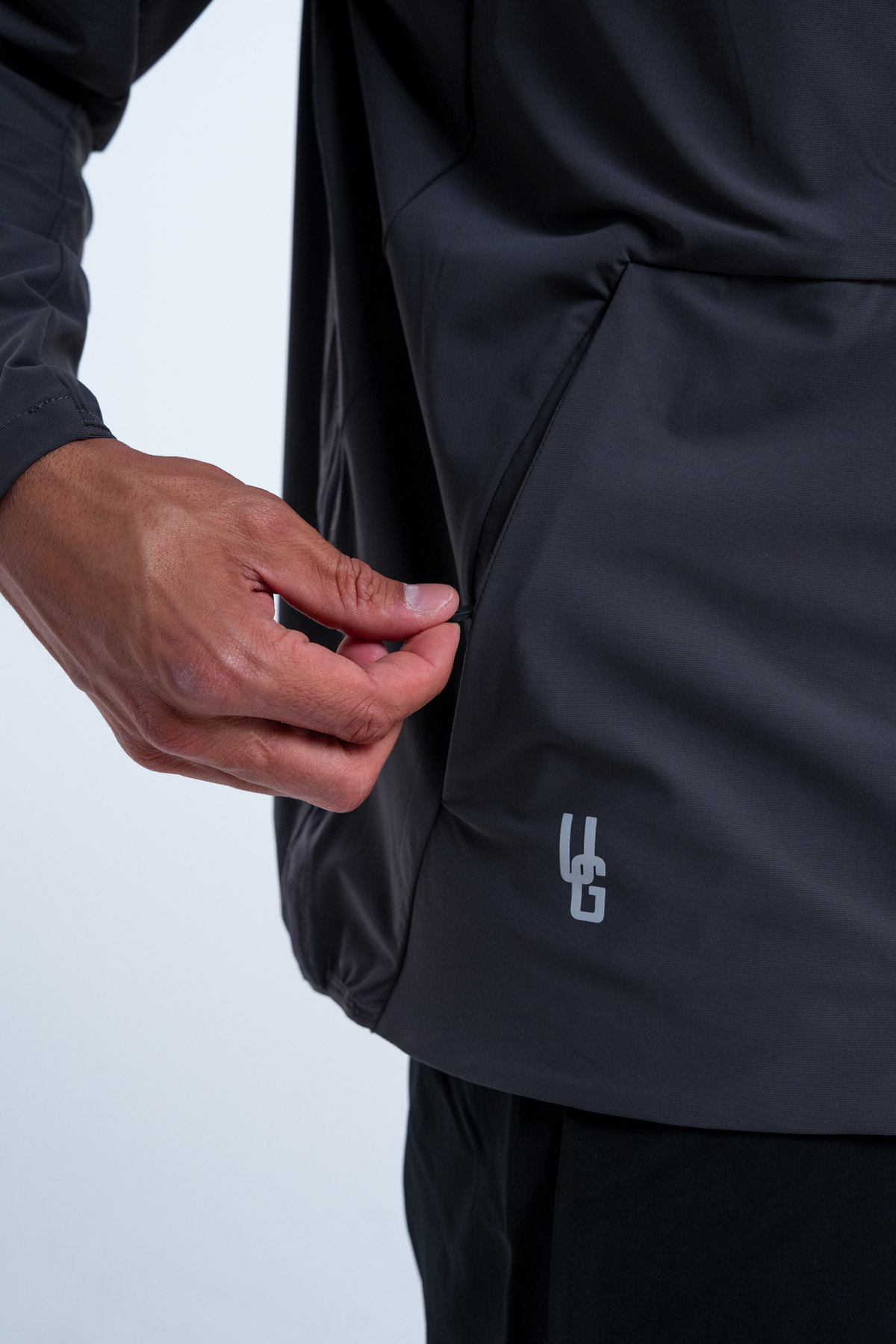 ULTRALIGHT PERFOMANCE JACKET X GRAPHITE