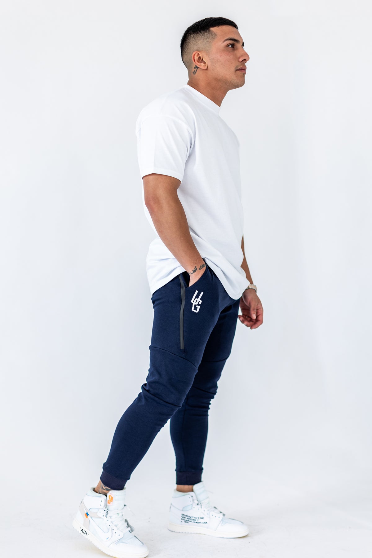 Tapered Joggers x Navy